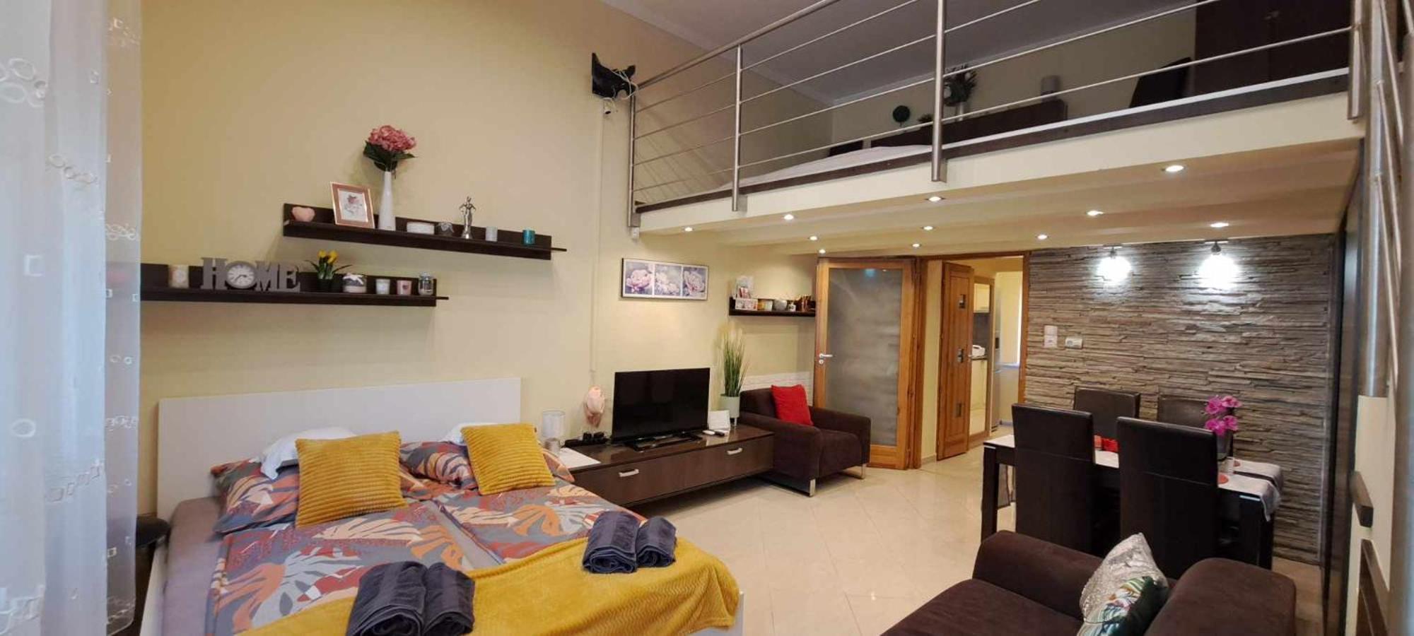 Szandi Belvarosi Apartman Сегед Экстерьер фото