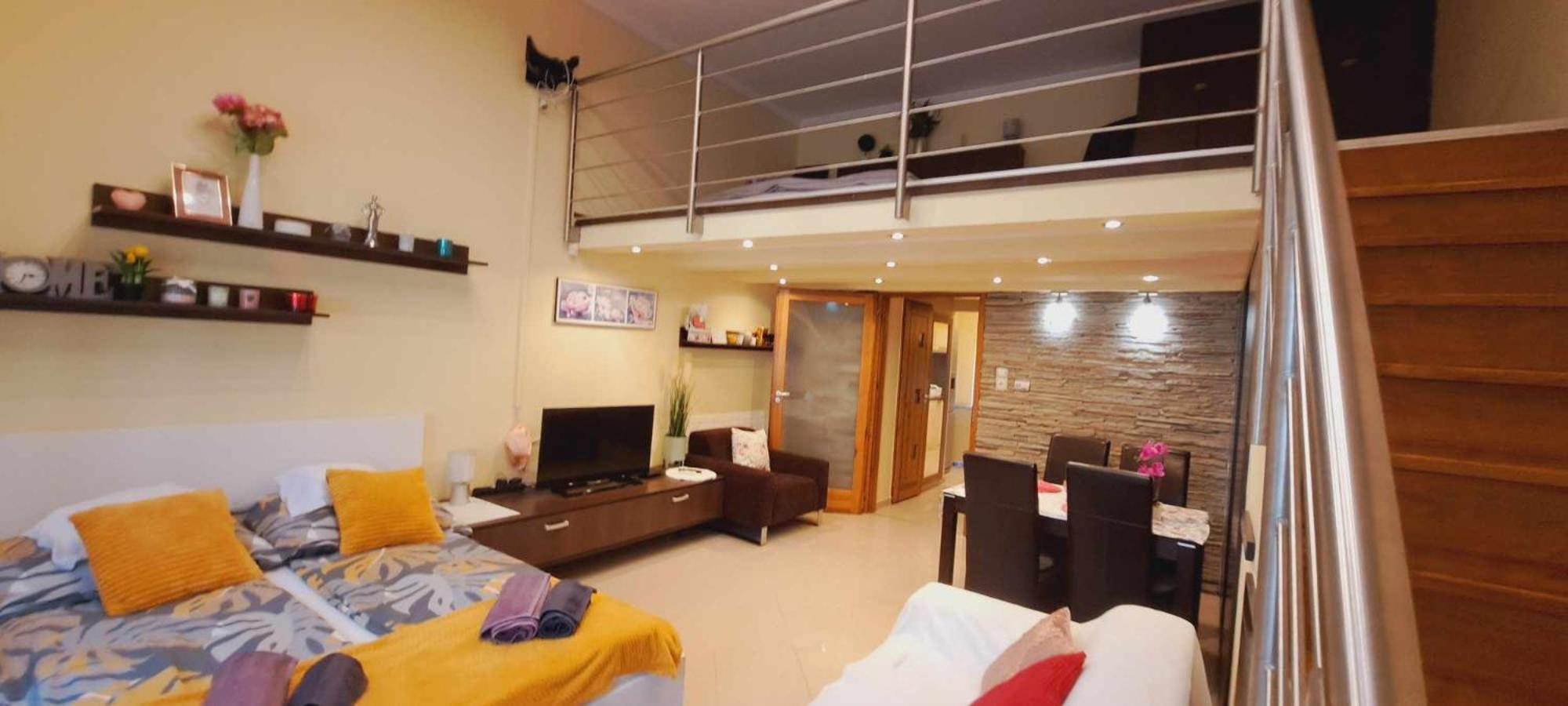 Szandi Belvarosi Apartman Сегед Экстерьер фото